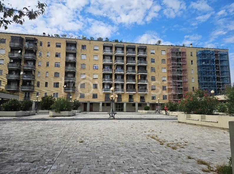 appartamento in vendita a Cesano Boscone