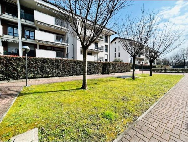 appartamento in vendita a Cesano Boscone