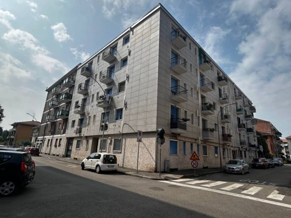 appartamento in vendita a Cesano Boscone