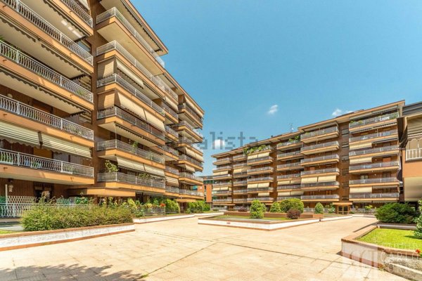 appartamento in vendita a Cesano Boscone