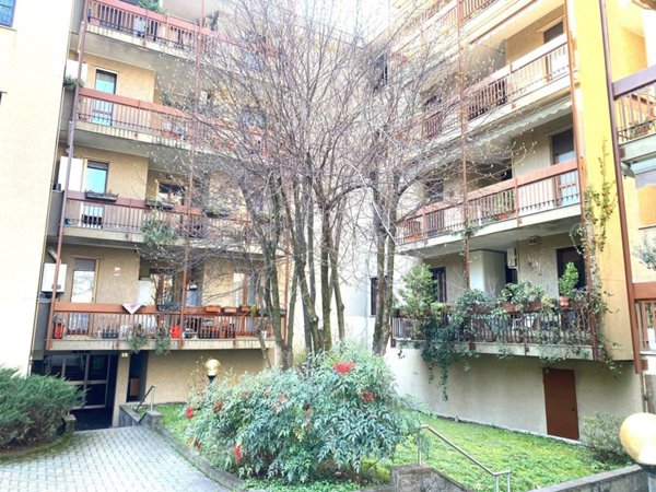 appartamento in vendita a Cesano Boscone