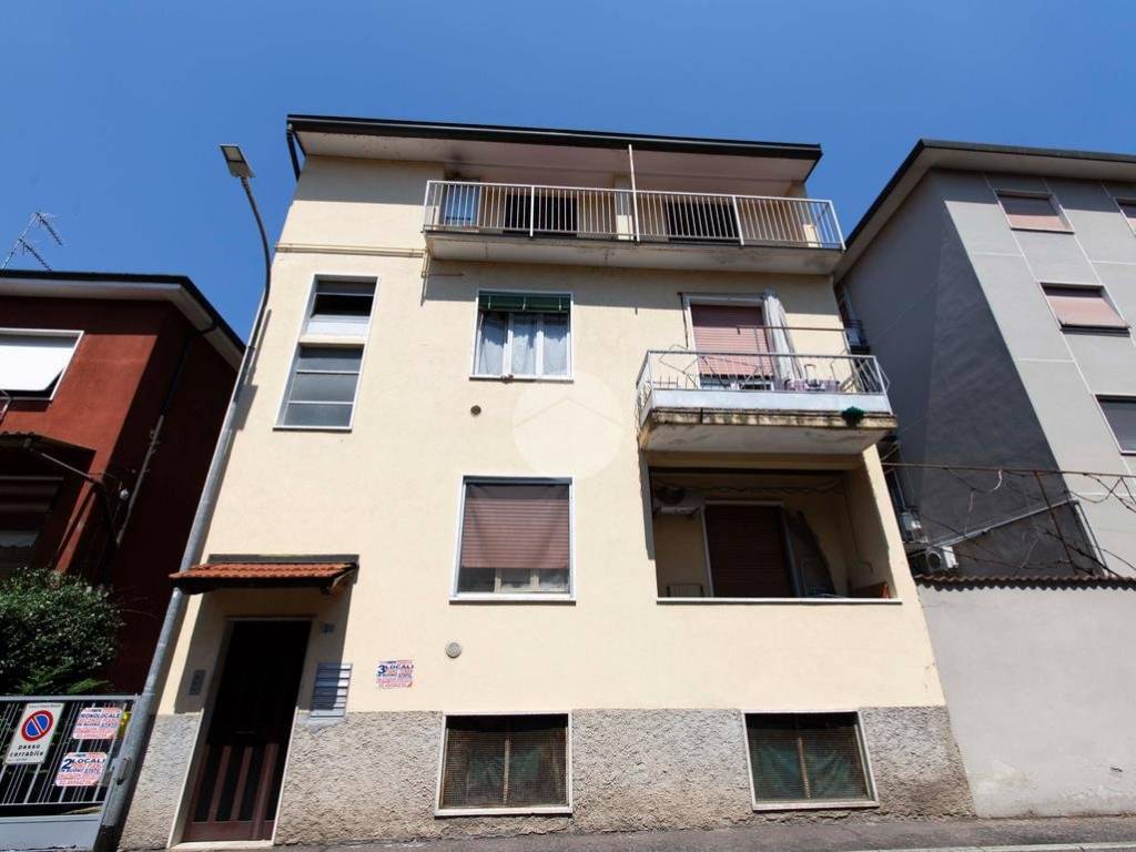 appartamento in vendita a Cesano Boscone