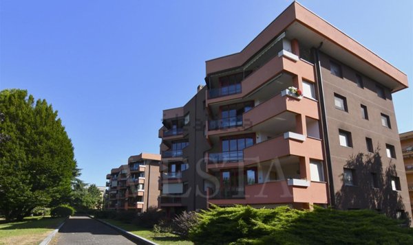 appartamento in vendita a Cesano Boscone