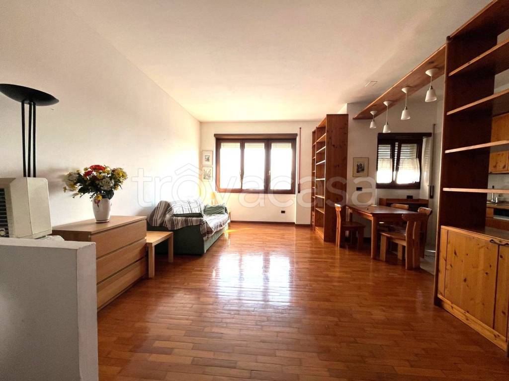 appartamento in vendita a Cesano Boscone