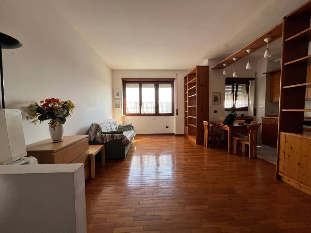 appartamento in vendita a Cesano Boscone
