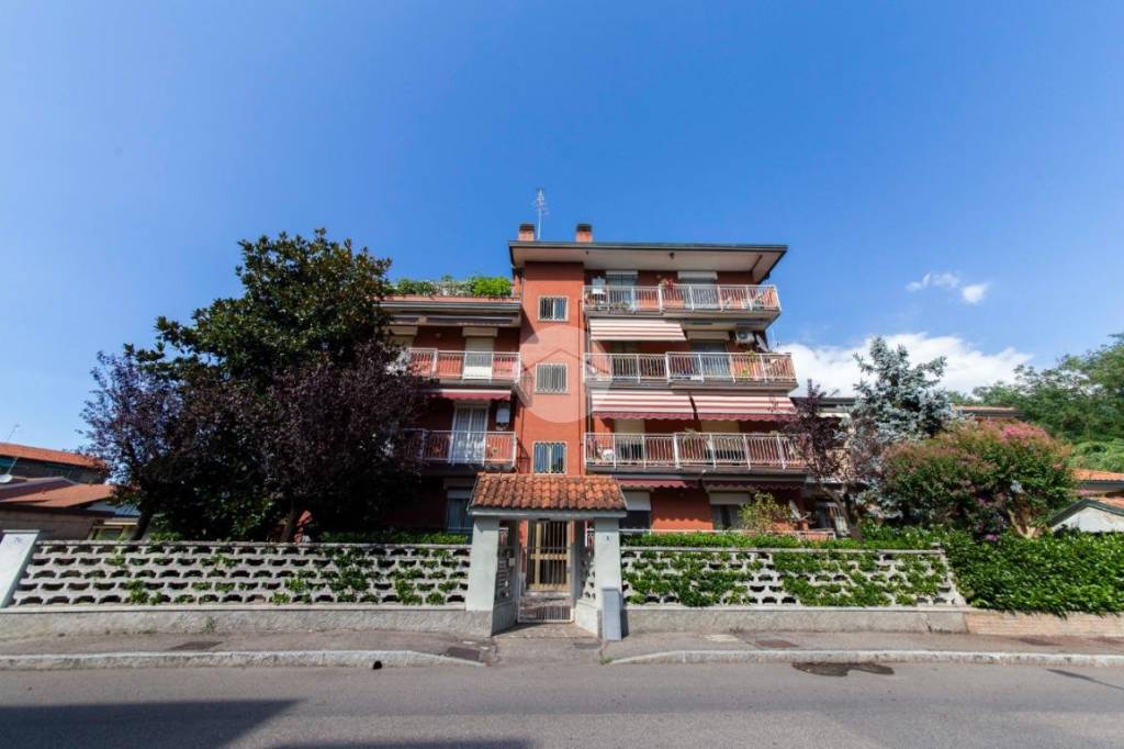 appartamento in vendita a Cesano Boscone