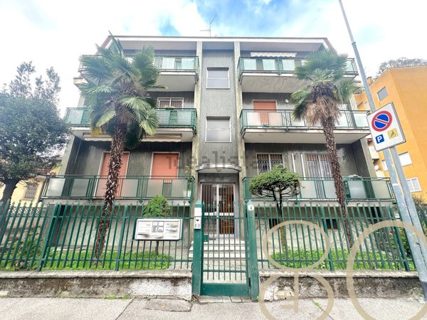 appartamento in vendita a Cesano Boscone