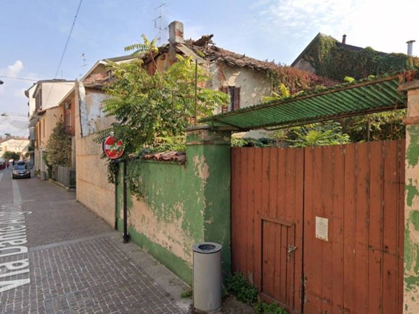 terreno edificabile in vendita a Cesano Boscone