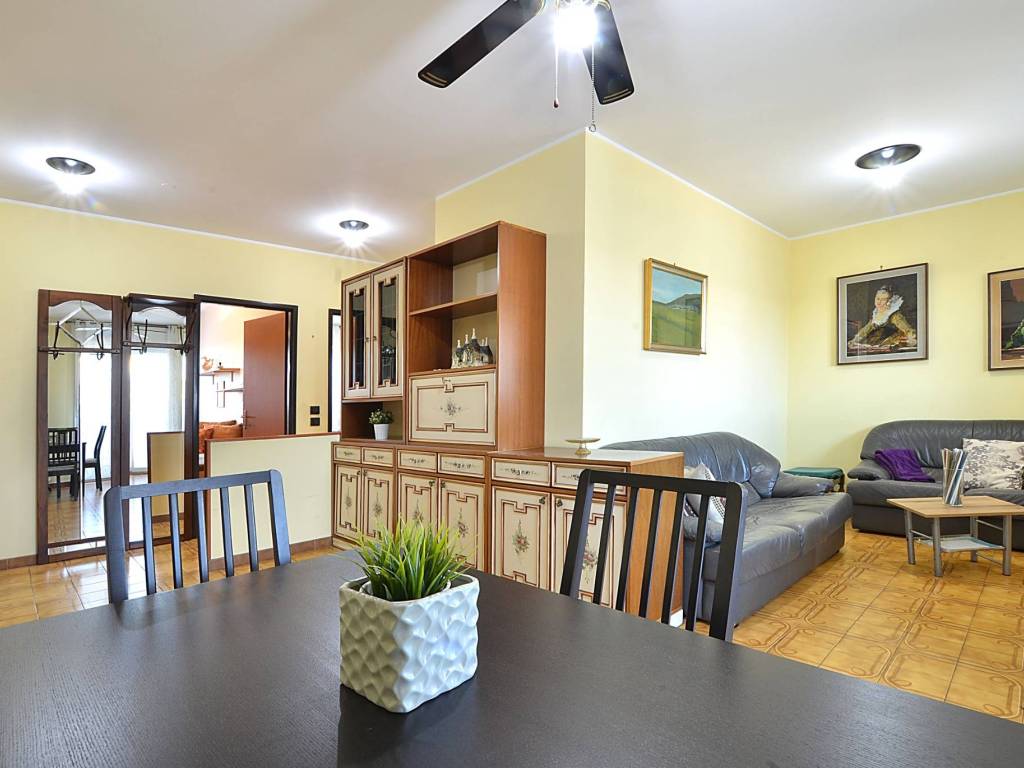 appartamento in vendita a Cesano Boscone