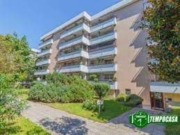 appartamento in vendita a Cesano Boscone