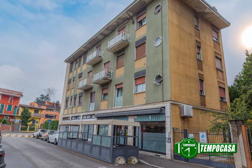 appartamento in vendita a Cesano Boscone