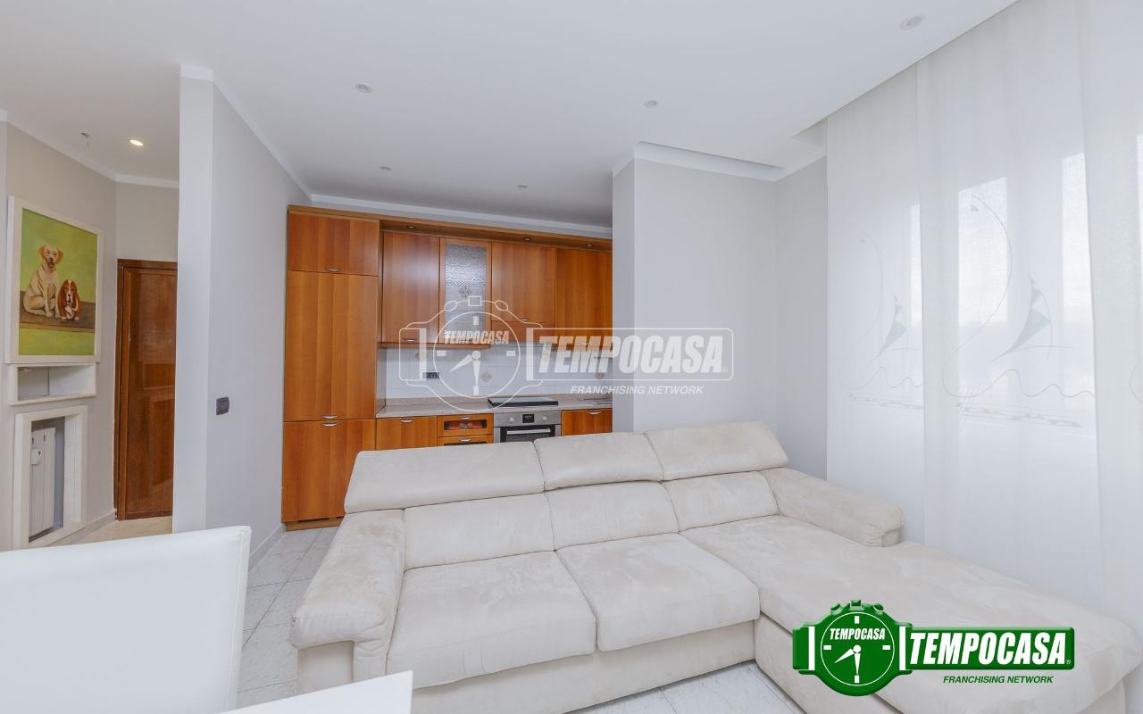 appartamento in vendita a Cesano Boscone