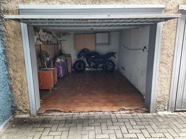 ufficio in vendita a Cesano Boscone