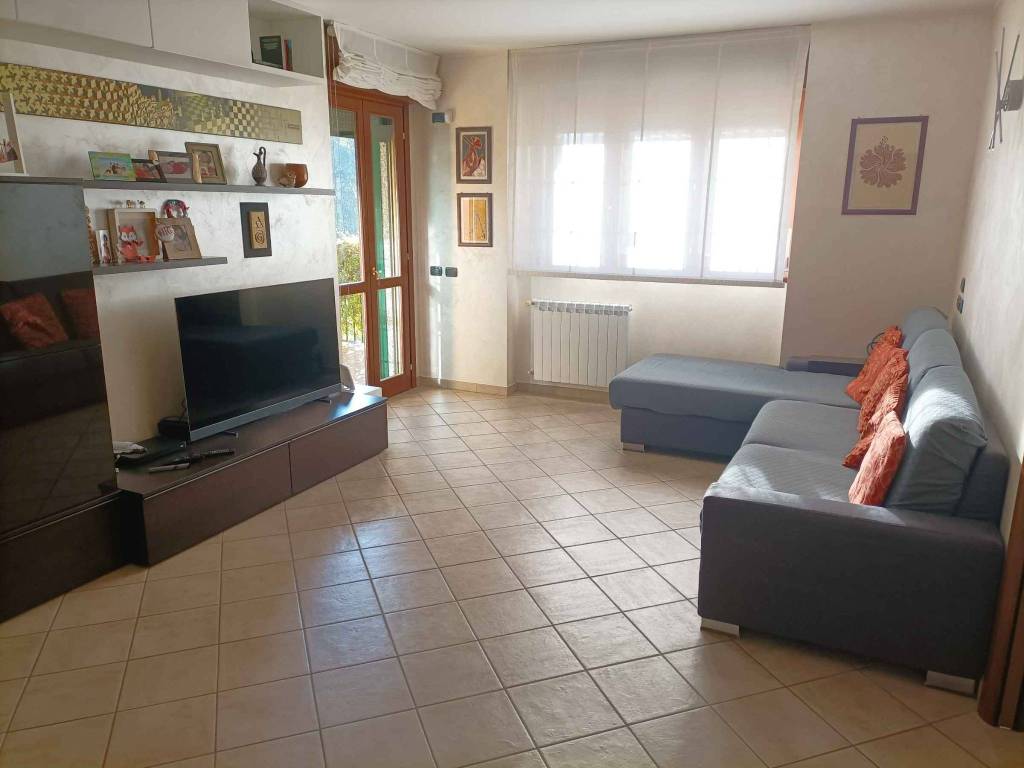 appartamento in vendita a Cesano Boscone