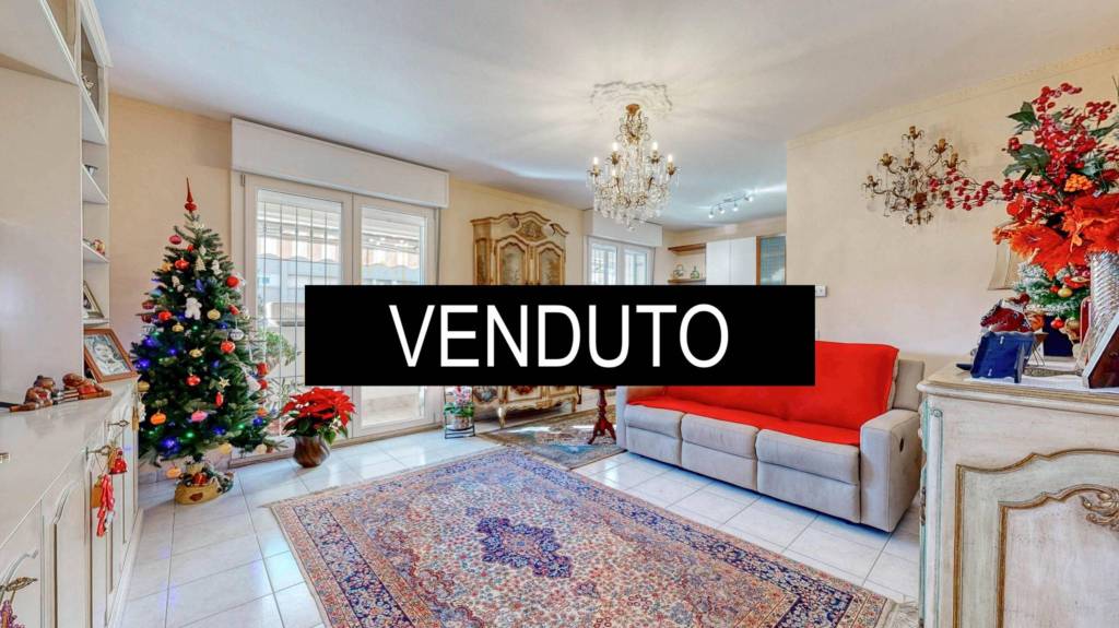 appartamento in vendita a Cesano Boscone in zona Villaggio Giardino