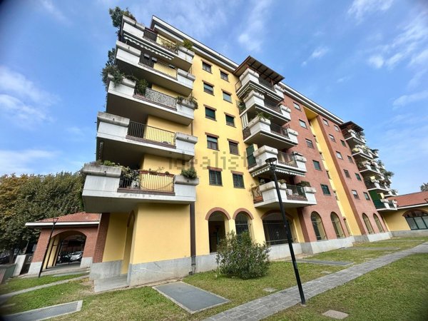 appartamento in vendita a Cesano Boscone