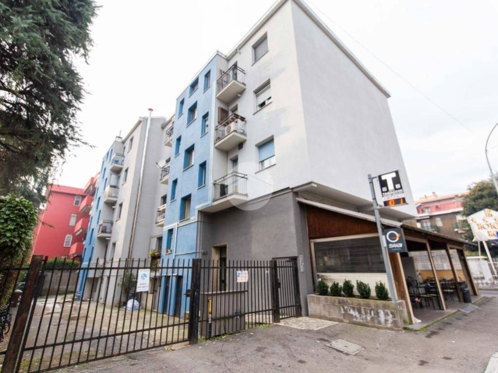 appartamento in vendita a Cesano Boscone