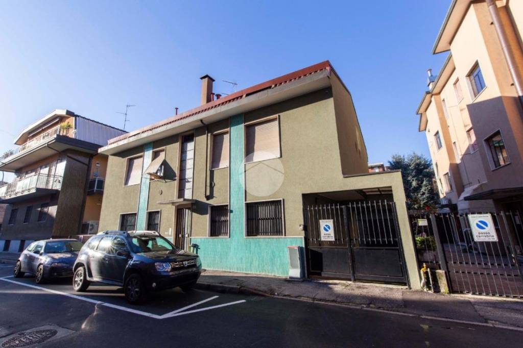 appartamento in vendita a Cesano Boscone