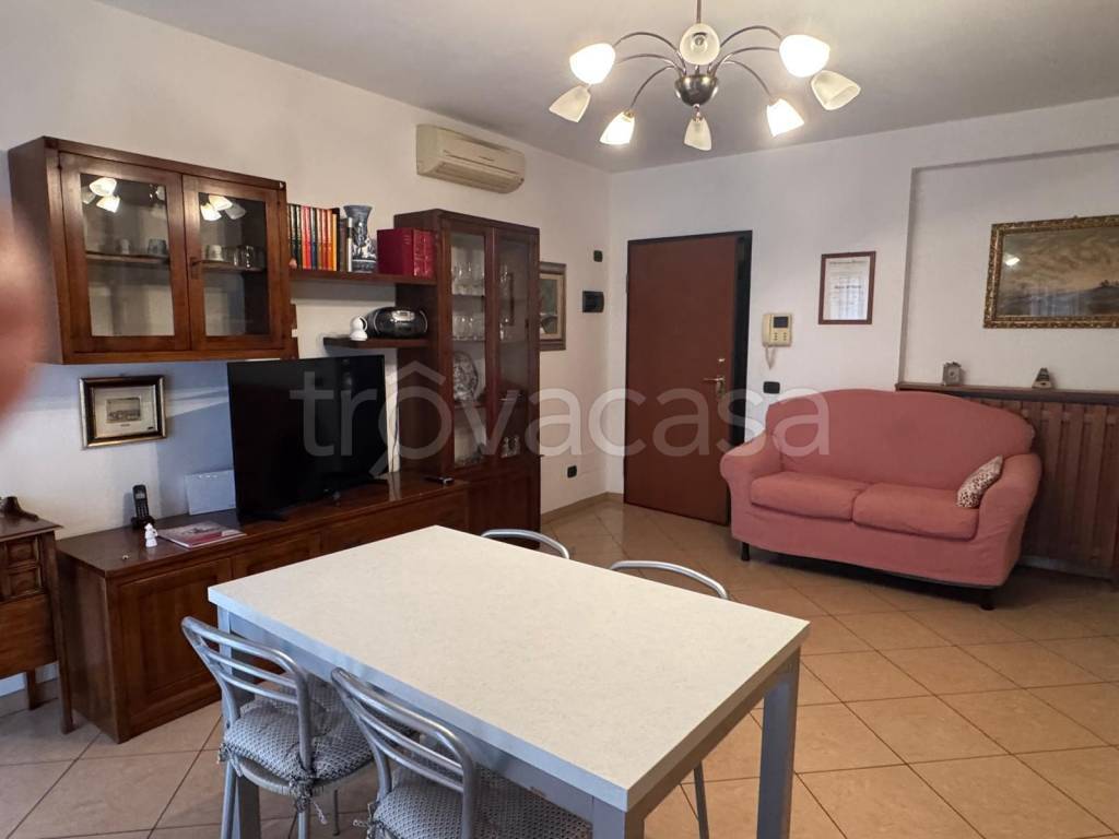 appartamento in vendita a Cesano Boscone