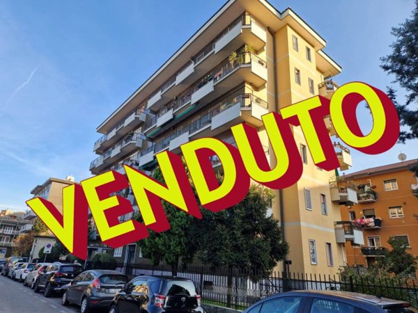 appartamento in vendita a Cesano Boscone