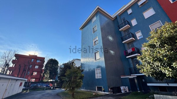 appartamento in vendita a Cesano Boscone
