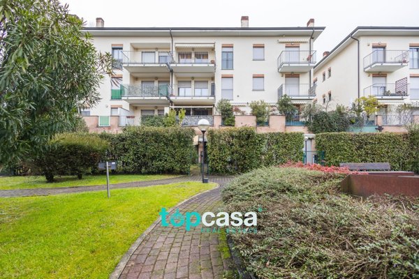 appartamento in vendita a Cesano Boscone