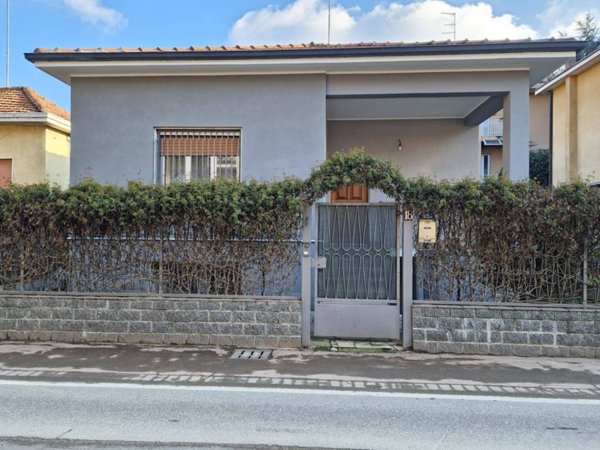 casa indipendente in vendita a Cesano Boscone