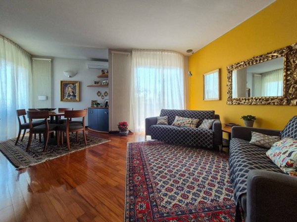 appartamento in vendita a Cesano Boscone