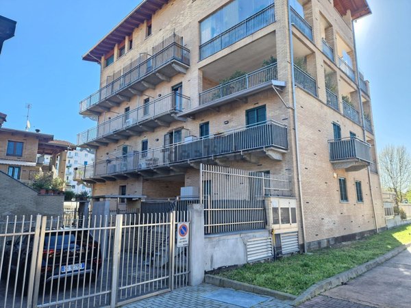 appartamento in vendita a Cesano Boscone
