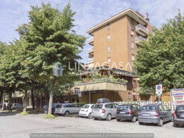 appartamento in vendita a Cesano Boscone in zona Villaggio Giardino
