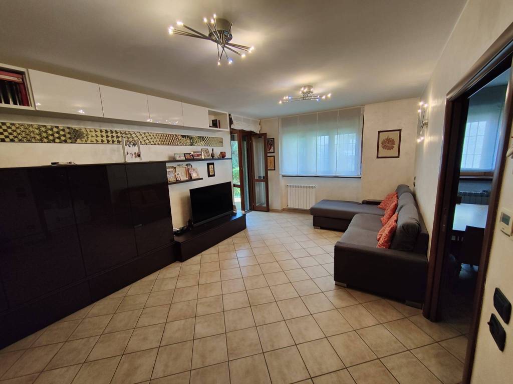 appartamento in vendita a Cesano Boscone