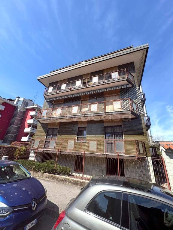 appartamento in vendita a Cesano Boscone