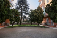 appartamento in vendita a Cesano Boscone