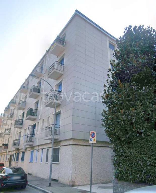 appartamento in vendita a Cesano Boscone in zona Villaggio Giardino