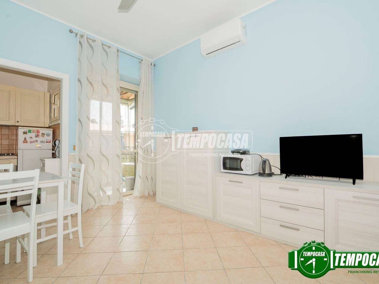 appartamento in vendita a Cesano Boscone in zona Villaggio Giardino
