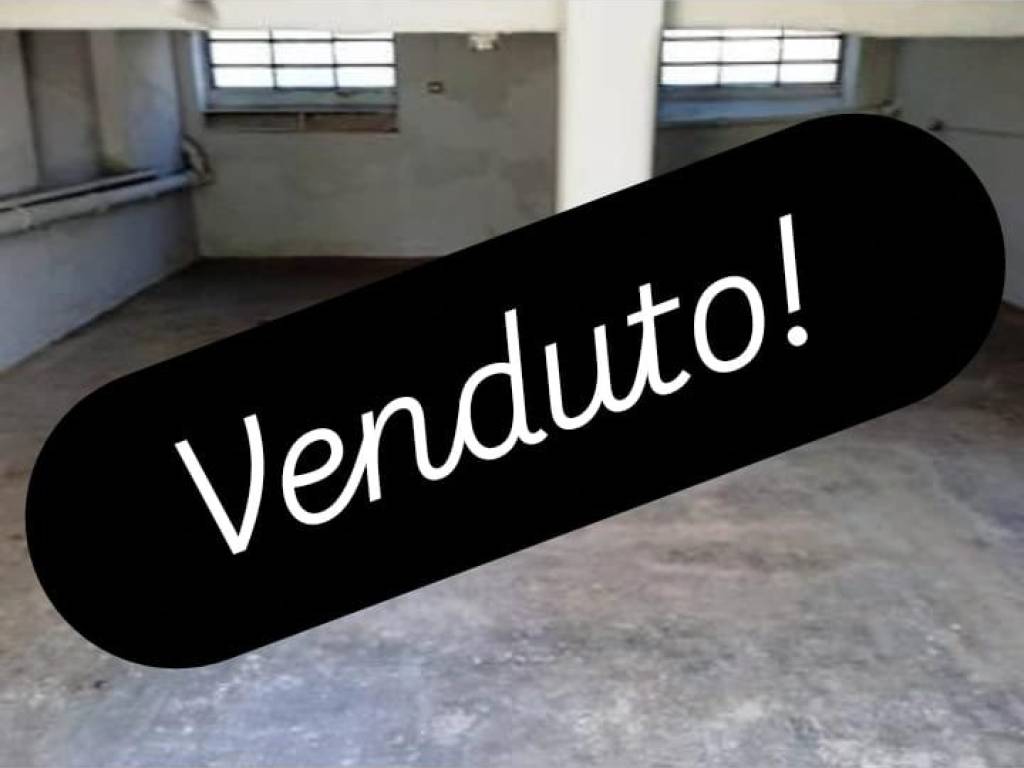 casa indipendente in vendita a Cesano Boscone in zona Villaggio Giardino