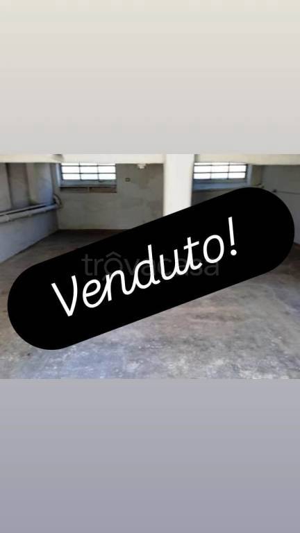 casa indipendente in vendita a Cesano Boscone in zona Villaggio Giardino