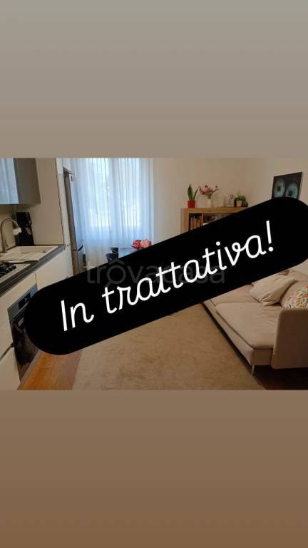 appartamento in vendita a Cesano Boscone in zona Villaggio Giardino