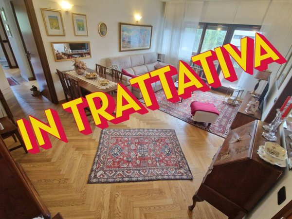 appartamento in vendita a Cesano Boscone in zona Villaggio Giardino