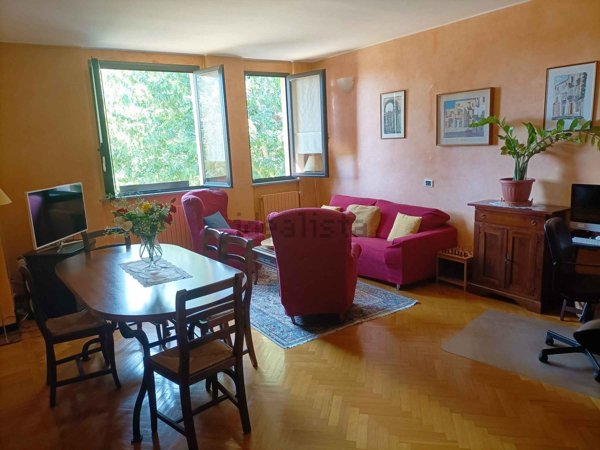 appartamento in vendita a Cesano Boscone in zona Villaggio Giardino