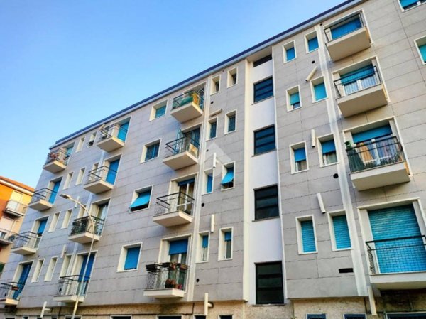 appartamento in vendita a Cesano Boscone in zona Villaggio Giardino
