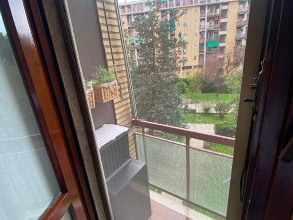 appartamento in vendita a Cesano Boscone in zona Villaggio Giardino