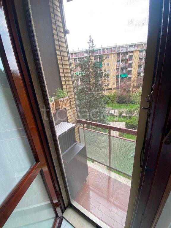 appartamento in vendita a Cesano Boscone in zona Villaggio Giardino