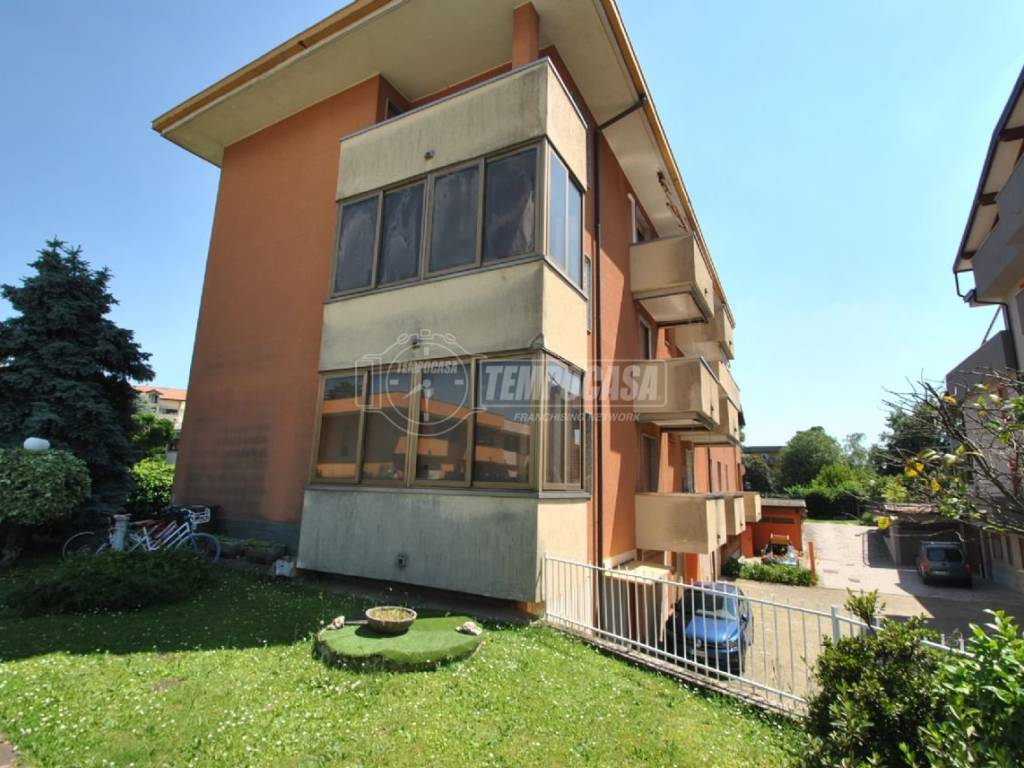 appartamento in vendita a Cesate