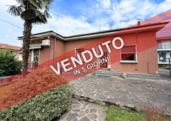 casa indipendente in vendita a Cesate
