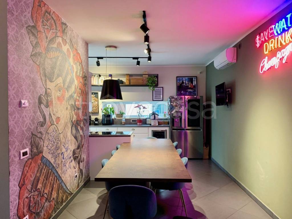 casa indipendente in vendita a Cesate