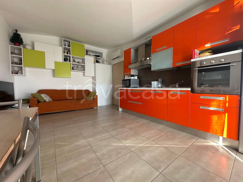 appartamento in vendita a Cesate