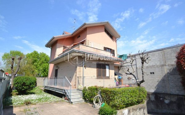 appartamento in vendita a Cesate