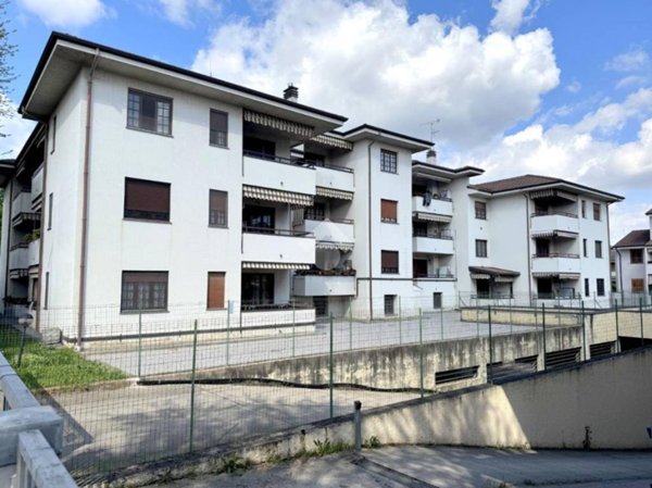 appartamento in vendita a Cesate