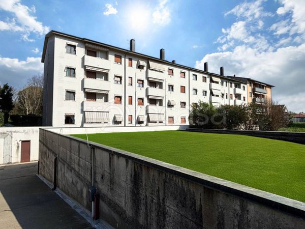 appartamento in vendita a Cesate